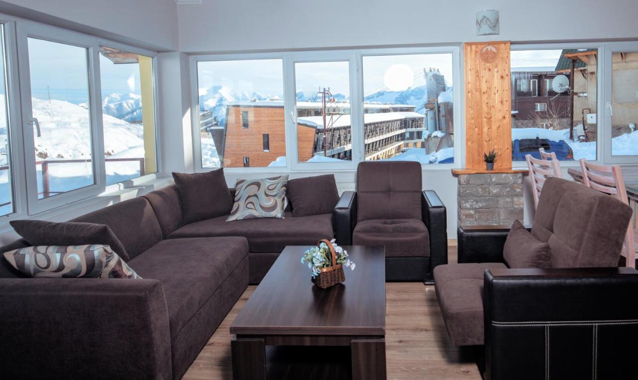 Gudauri Freerider Hotel Exteriör bild